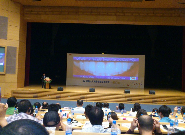 3M美學(xué)修復(fù)之旅全國(guó)巡講投影機(jī)租賃
